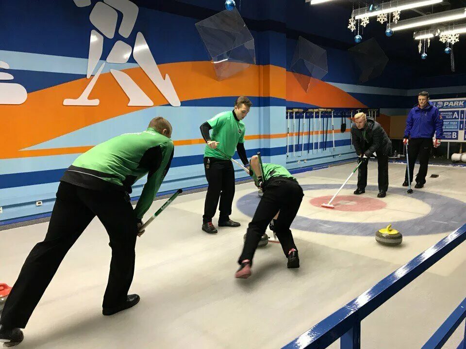 Петербурге керлинг. Петербурге керлинг. Керлинг центр. Александр быстров керлинг. Федерация керлинга россии.