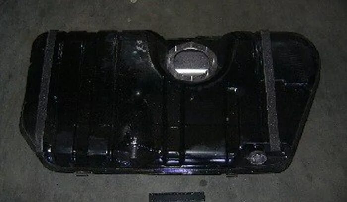 Бак ваз 2113. Бак ваз 2113. Топливный бак ваз 2113. Бак ваз 2112 инжектор. Бак топливный ваз 2115 инжектор.