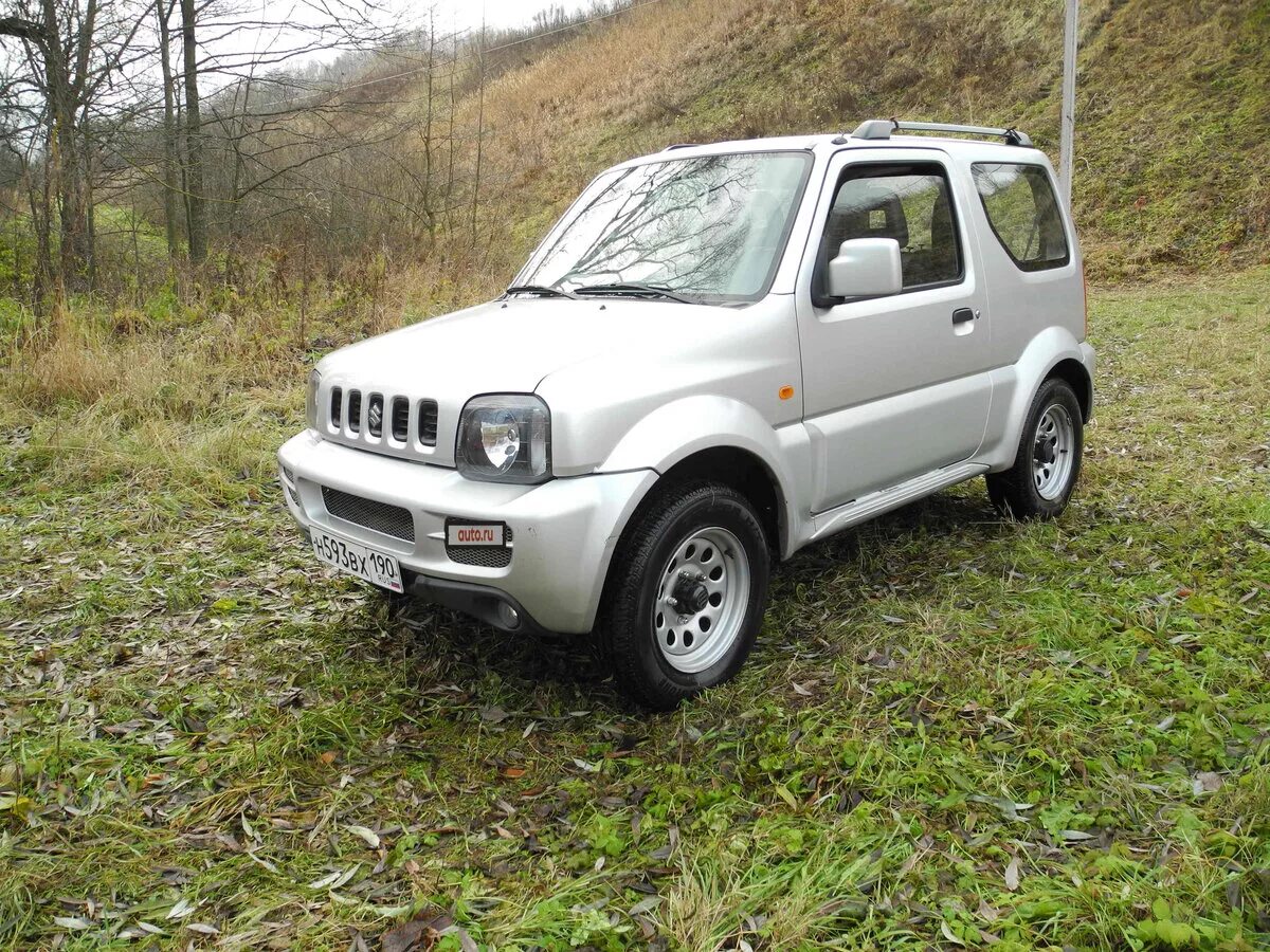 Suzuki jimny 2007 красный. 3. Suzuki jimny 2010. Suzuki jimny 2010г. Suzuki jimny 3.