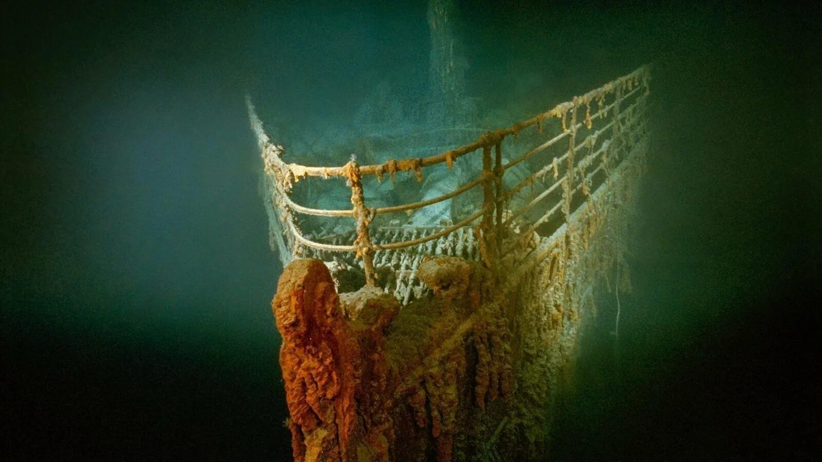 Достать титаник со дна. Титаник нос wreck. фото затонувшего титаника. титаник нос под водой. фото титаника под водой.