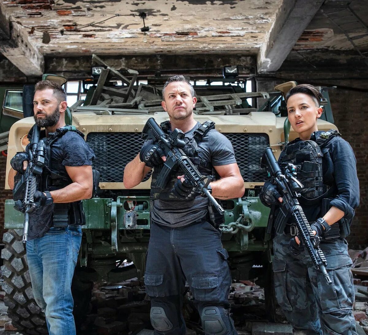 Боевик 6. Боевики 2025. американские боевики сериалы. фильмы боевики 2025. боевики 2025 россия.