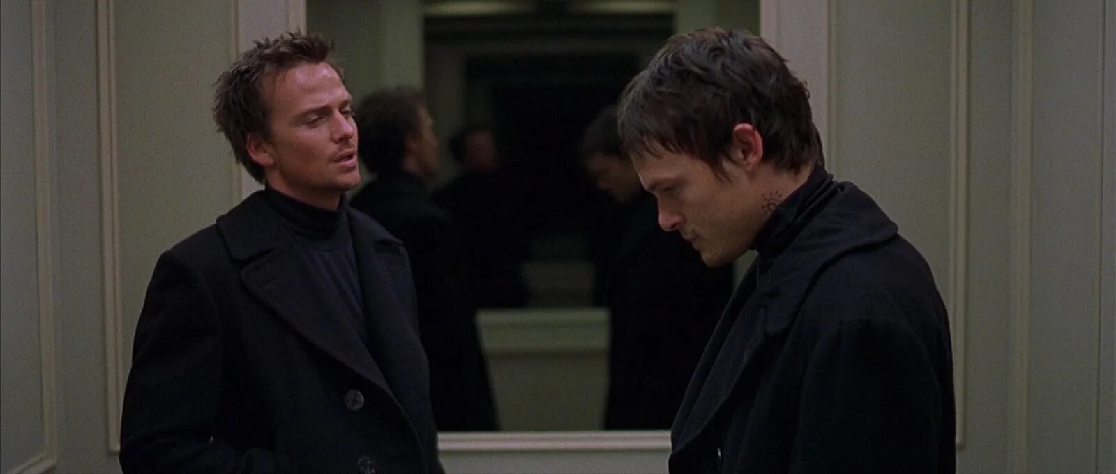 Шон Патрик Флэнери святые из Бундока. The Boondock Saints 1999. Шон Па́трик Флэ́нери святые из Бундока. Святые из Бундока 1999 1080. Святые из трущоб хорошее качество