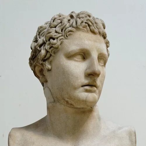 Древнегреческий скульптор и архитектор 6. Шалом скопас. Кариатиды в архитектуре древней греции. Искусство древнего рима скульптура. Скопас вакханка.