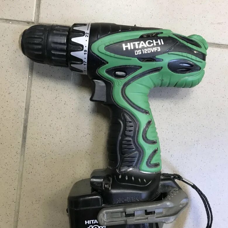 Шуруповерт hitachi ds12dvf3. Шуруповёрт аккумуляторный хитачи 12 вольт ds12vf2. шуруповерт hitachi pc-gf15. шуруповерт аккумуляторный хитачи ds12dvf3 кнопка.