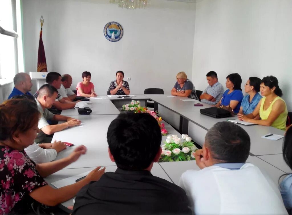 Школа при посольстве в киргизии. Курсы города ош. Ргсу кыргызстан ош. Киргизия валюта доллар ош. 14 школа бишкек.