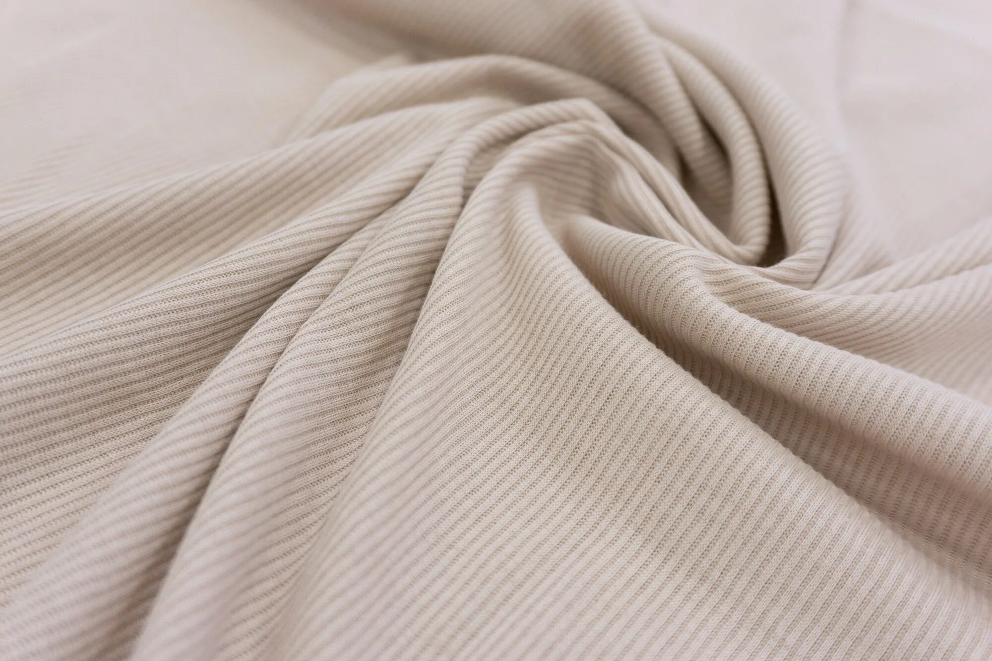 Ткань трикотаж в рубчик. Трикотаж вискоза. Трикотаж ткань. Трикотаж кашкорсе. Трикотажная ткань.