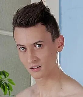 Charlie dean