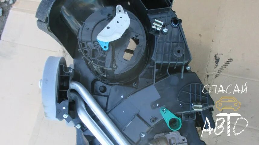Печка ниссан альмера g15. Радиатор отопителя nissan almera g15. радиатор печки ниссан альмера g15. печка отопителя салона ниссан альмера g15.