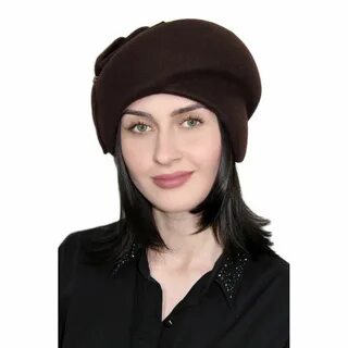 Берет для женщины с круглым лицом