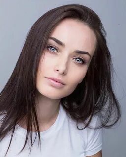 Орыс брюнетка актрисалары