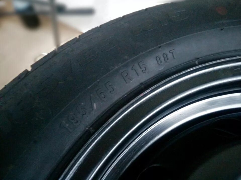 Летняя резина 14 логан. R15 185 65 Onyx. Автошины Pirelli Formula Energy r15 185/65 88t (Рено-Логан). Шины на Рено Логан размер 15. Размер резины Рено Логан 1.