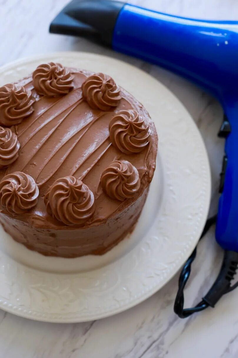 How to make cakes. How to decorate cake. how about to make cake.