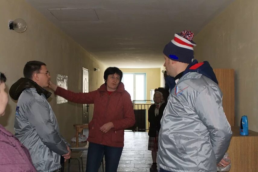 Соцзащита ташла ташлинский район оренбургская область. Ташла прокуратура ташлинский район маслов. Сош яснополянская ташлинский район оренбургская. Обрушение школы в мензелинском районе. Мирошкино ташлинский район оренбургская.