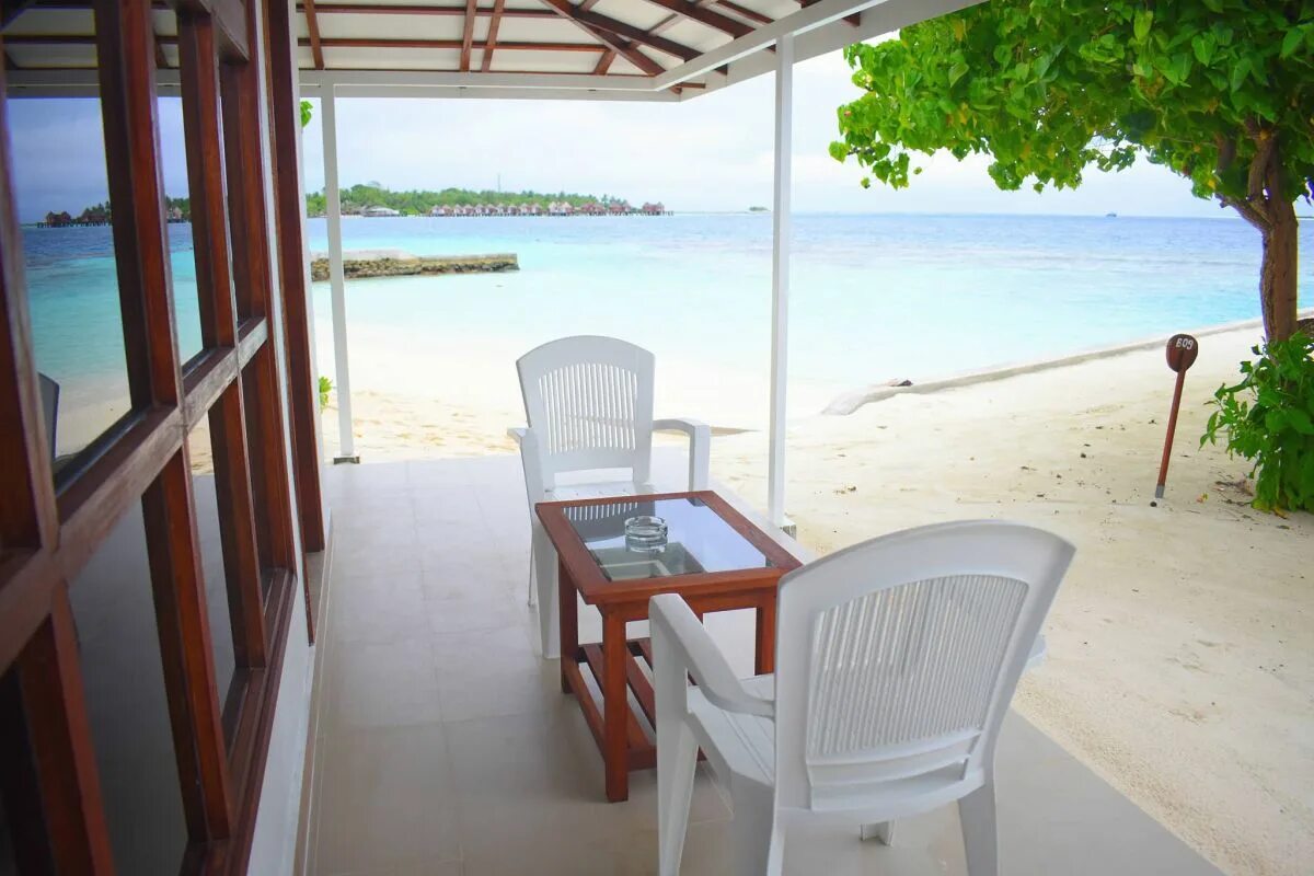 Lagoon view мальдивы. Lagoon view maldives 4 мальдивы. lagoon view maldives бодуфолуду. lagoon view maldives 3*. отель lagoon view bodufoldhoo.