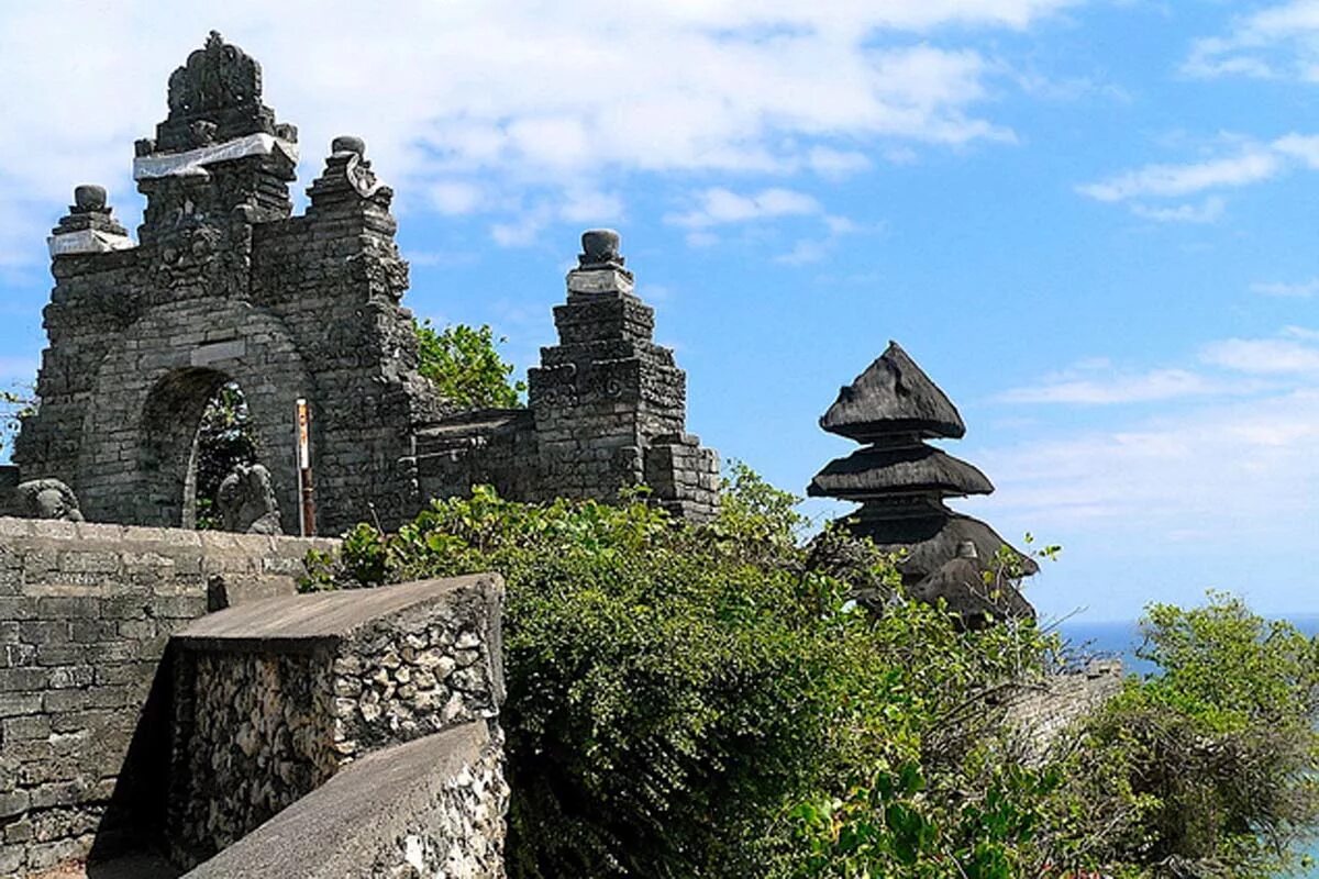 улувату темпл бали. храм улувату бали индонезия. остров бали улувату. храм улувату бали. храм улувату бали.