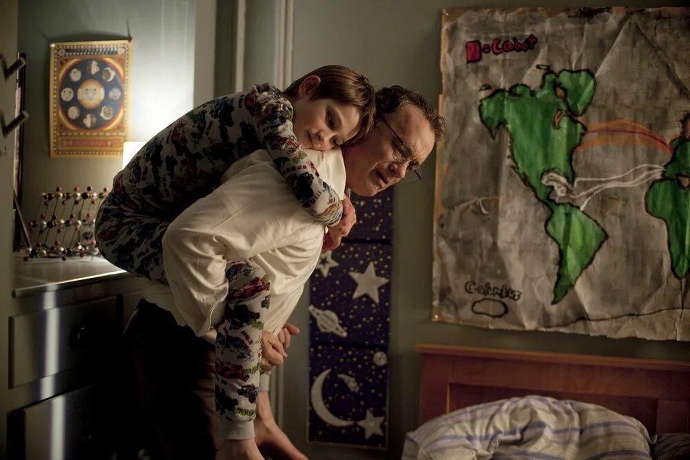 Жутко громко 2011. Жутко громко и запредельно близко трейлер на русском. Том хэнкс сандра баллок. Жутко громко 2011. Жутко громко и запредельно фильм.