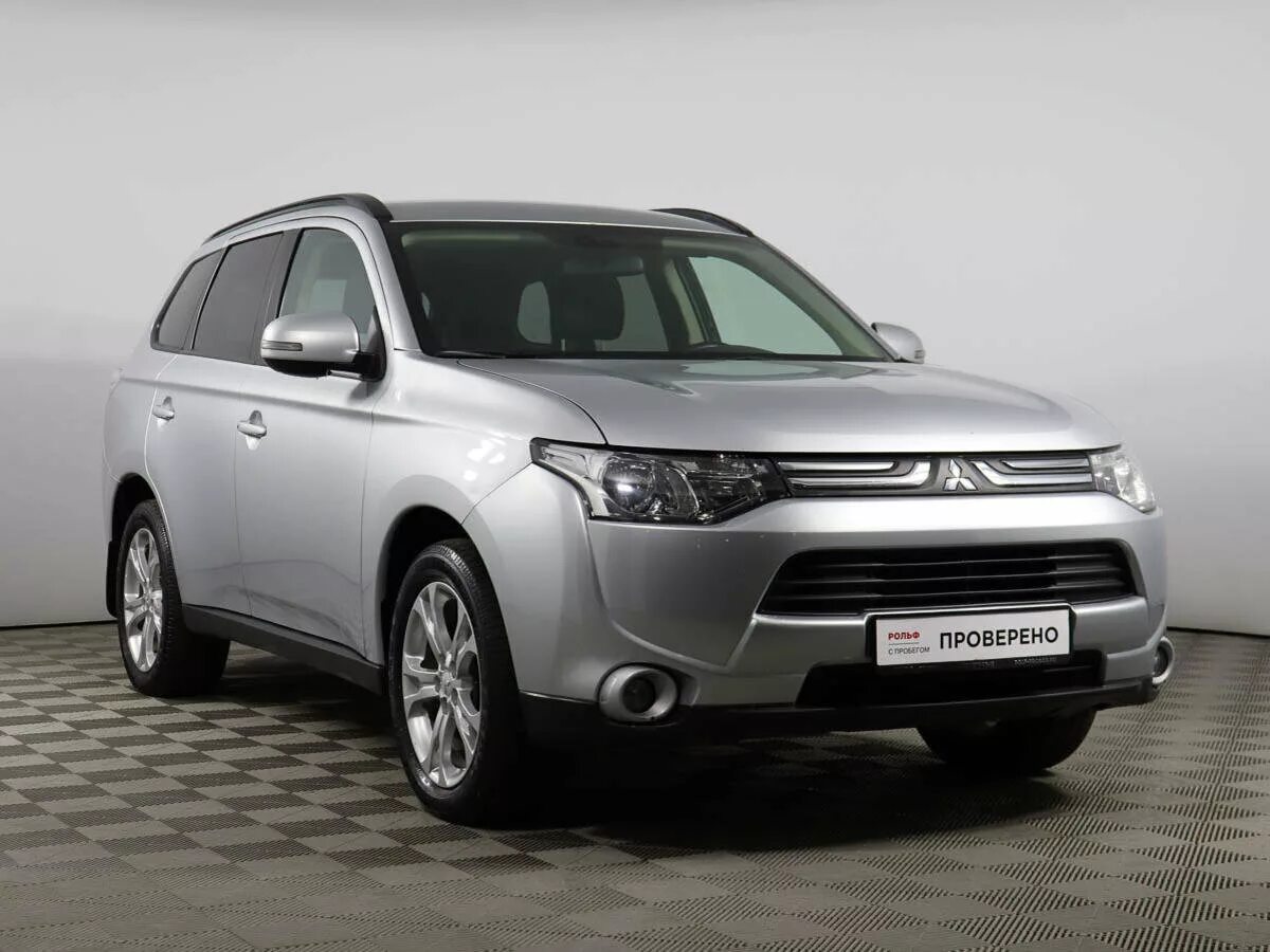 Мицубиси аутлендер полный. Mitsubishi Outlander 2013. Mitsubishi Аутлендер 2013. Мицубиси Outlander 2013. Аутлендер 3 2013.