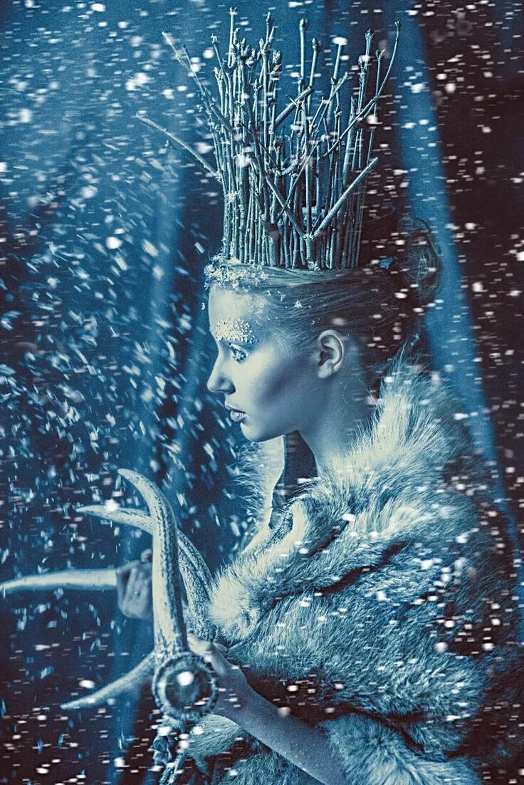 Квин Снежная Королева. Снежная Королева 1998. Орн Снежная Королева. Снежная Королева из будущего.