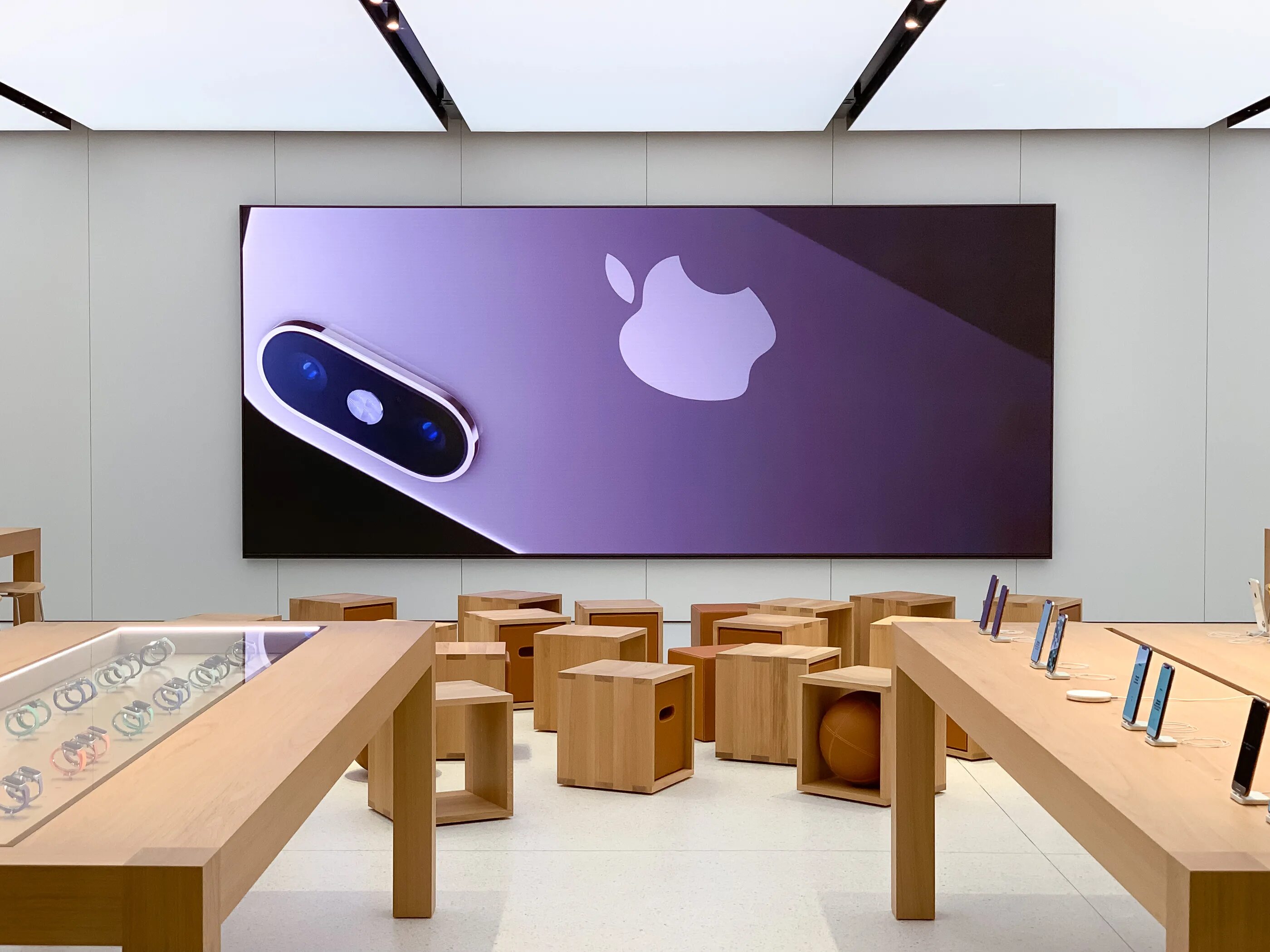 Apple Store 2021. Apple Store 2022. Магазин Эппл стор. Красивые магазины Apple. Телефон эпл сторе