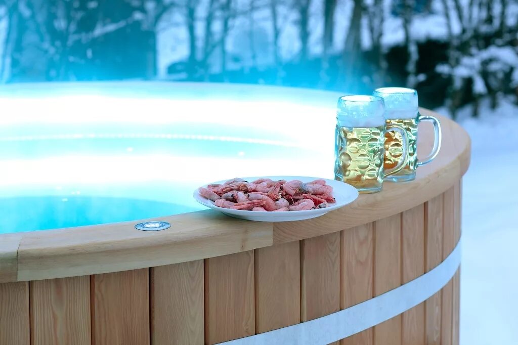 Японская бочка офуро. Сауна с подогревом. Купель с подогревом. Купель аквахолд. Jacuzzi мини бассейн.