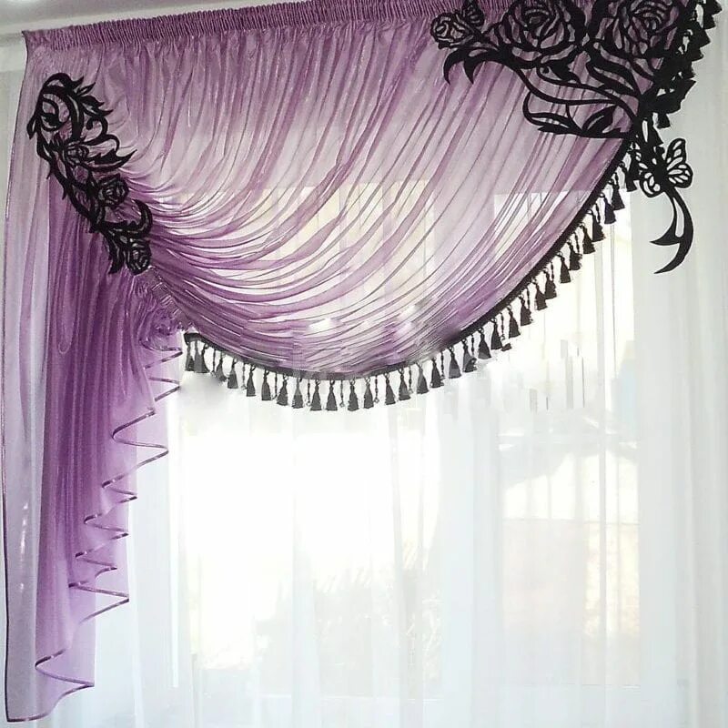 Современные ламбрекены. Ассиметричные шторы для гостиной. Жесткий ламбрекен. Жесткий ламбрекен для штор. Ламбрекен.