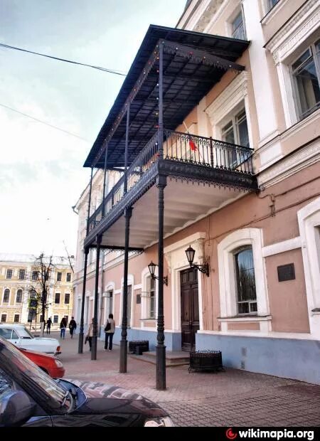 Здание бывшей гостиницы. Здание гранд отеля иркутск. Гостиница царьград ярославль. Гостиница башкирова троицк челябинская область. Гостиница царьград ярославль.