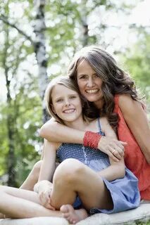 Daughter galleries
