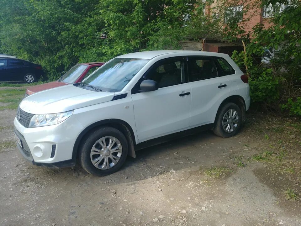 Suzuki vitara 2015. Сузуки грант витара белая обои. Suzuki vitara 2015. Suzuki grand vitara 2015. Сузуки витара красная 2014.