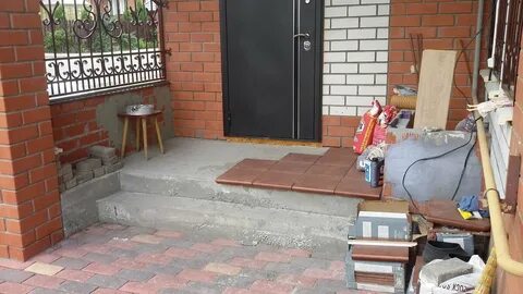 Крыльцо отваливается плитка