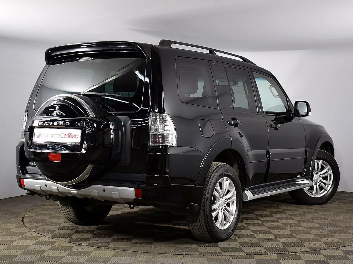 Pajero 4 коротыш. Mitsubishi pajero 4 установка. Mitsubishi pajero антихром. американские габариты pajero 4. Mitsubishi pajero 4 установка.
