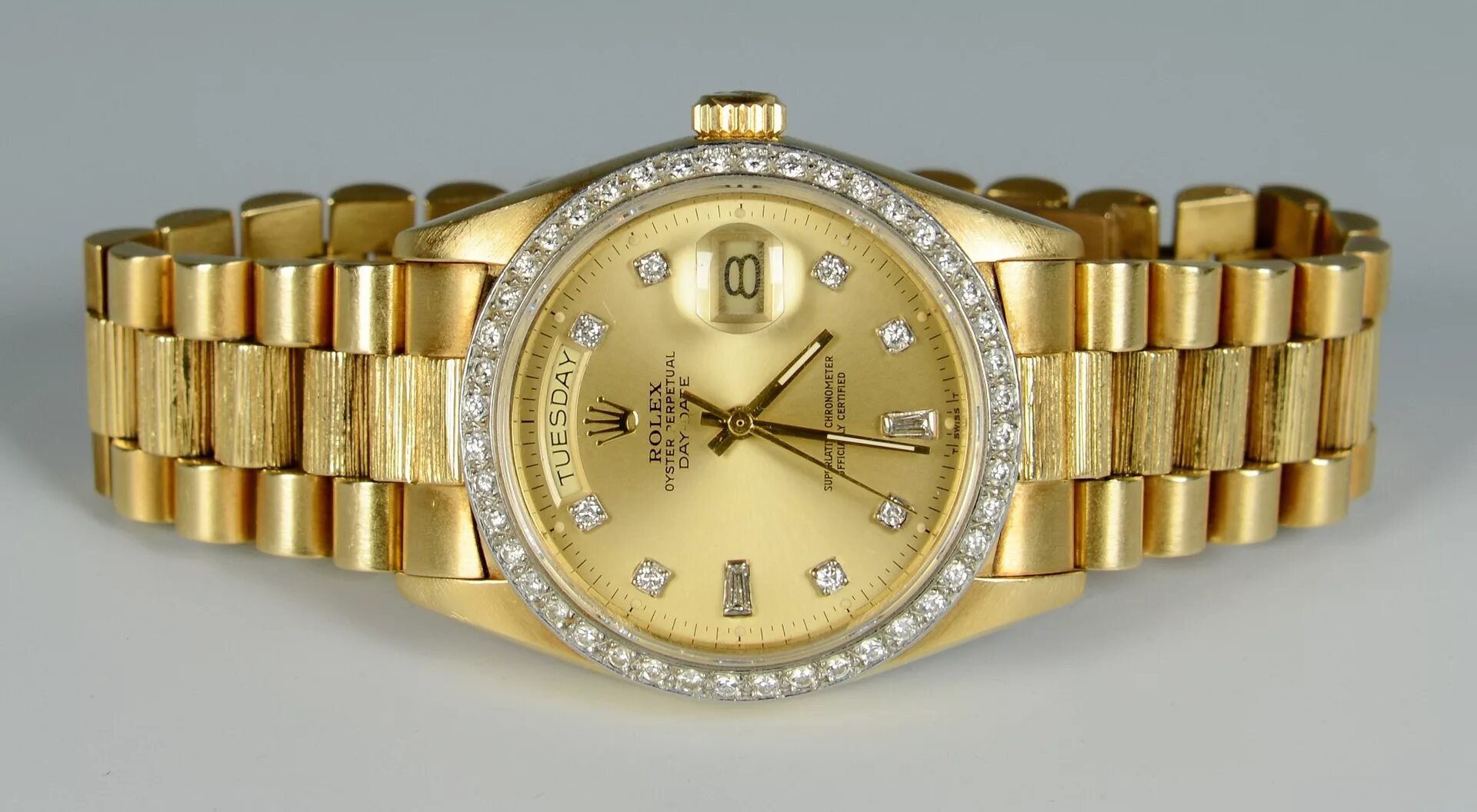 Ролекс дайтона. Каталог часов ролекс оригинал. Rolex datejust с бриллиантами. Каталог часов ролекс оригинал. Rolex daytona золотые с бриллиантами.