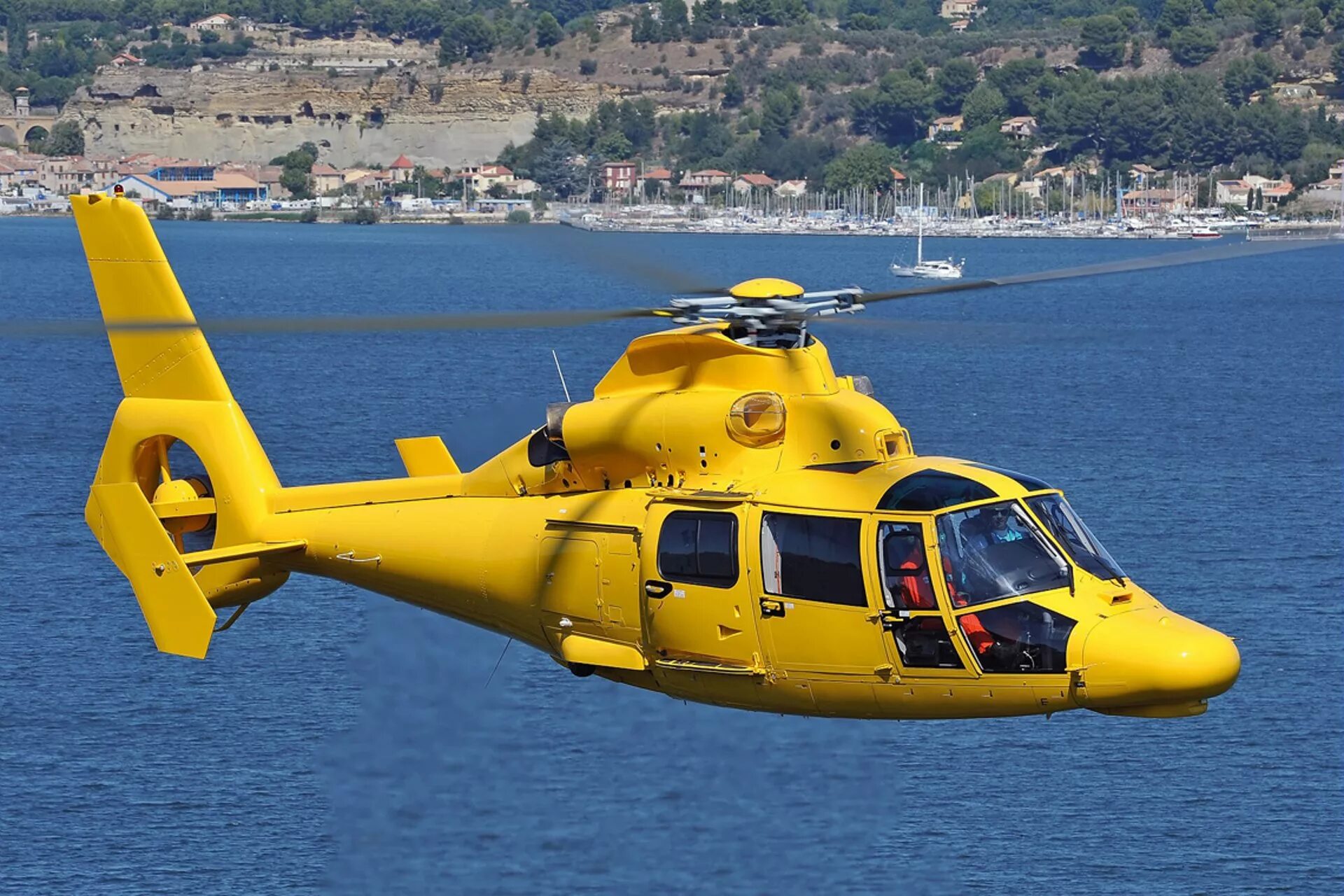 Transport helicopters. Airbus Helicopters as365. As365 n3+. Airbus as365 n3+. Airbus Helicopters as365 Dauphin.