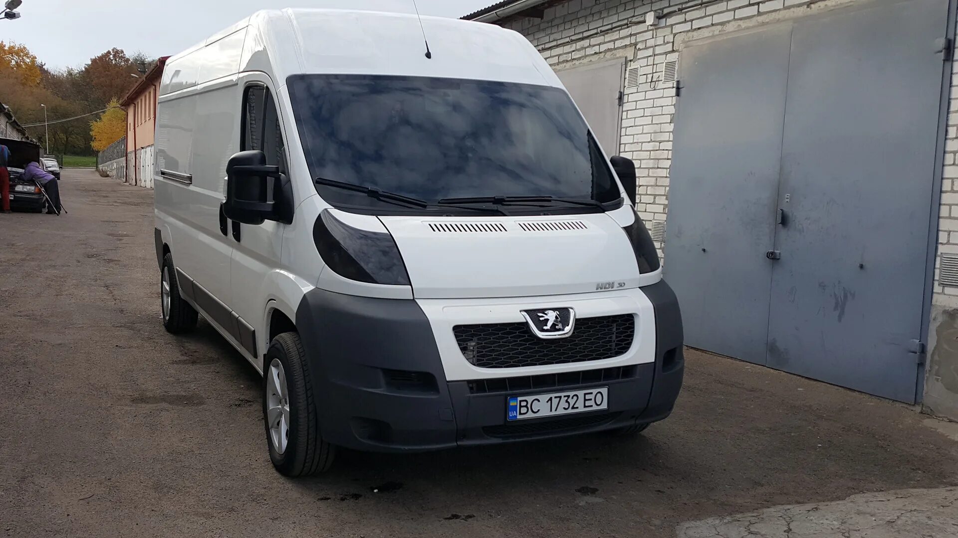Пежо боксер новый кузов. Пежо боксер черный. Peugeot boxer 2000. Пежо боксер черный. Пежо боксер 2014 года.