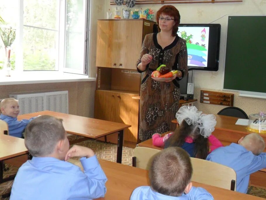 Моряковская школа. Моряковская школа интернат. Директор Моряковской школы. МАОУ Моряковская СОШ. Видео от ОГКОУ Моряковская школа интернат.