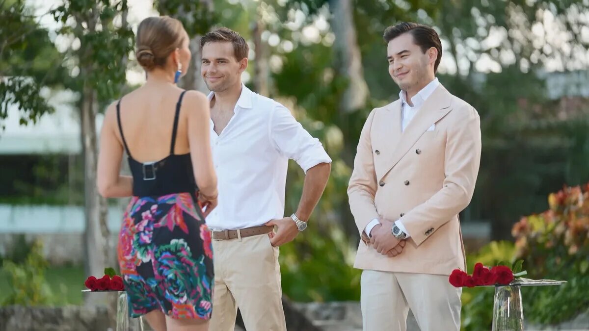 Соня холостяк 2022 димаш. Саша холостяк 2022. Димаш адилет холостяк. Холостяк 10 сезон. Александр гранков тнт.