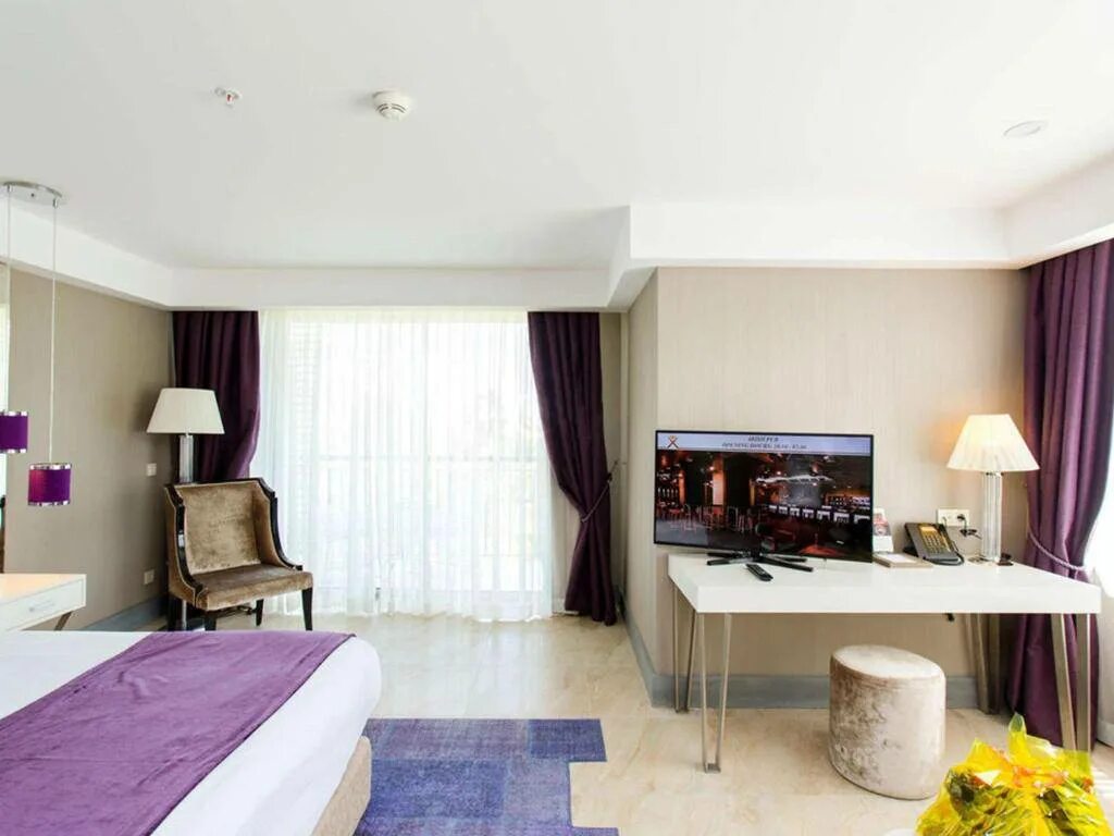 Magic life rixos beldibi. Риксос бельдиби. Magic life rixos beldibi. Magic life rixos beldibi. Rixos beldibi вид на горы из номера.