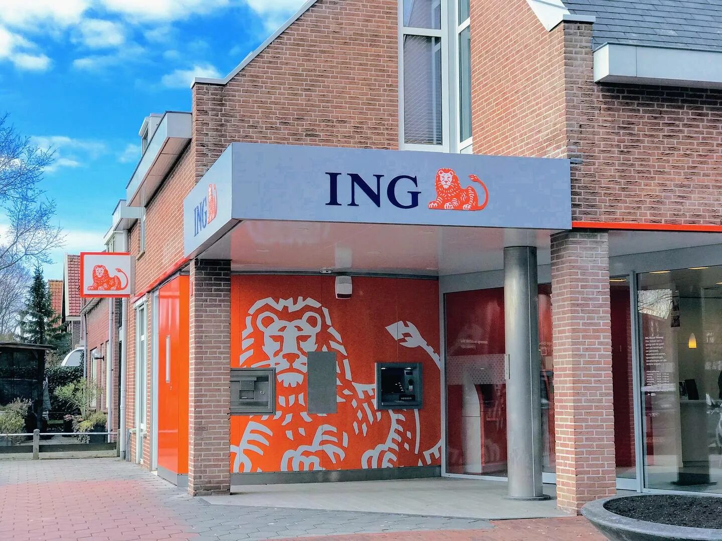 Инг банк евразия. Ing Bank. Нидерланды банки. Ing Bank Śląski. Инг.