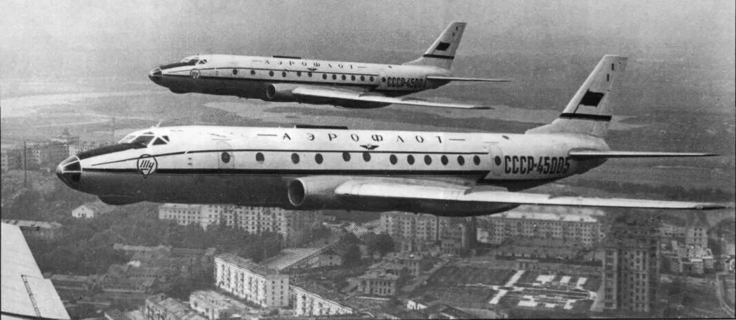 Ту 124 на неве 1963. Самолет сел на неву 1963. Ту-124 чудо на неве. Посадка ту 124. Ту 124 на неве 1963.
