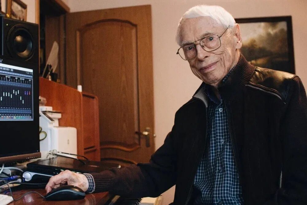 Зацепин александр сергеевич. Зацепин александр композитор. Зацепин композитор сколько лет в 2023. Зацепин в молодости. Зацепин композитор сколько лет в 2023.