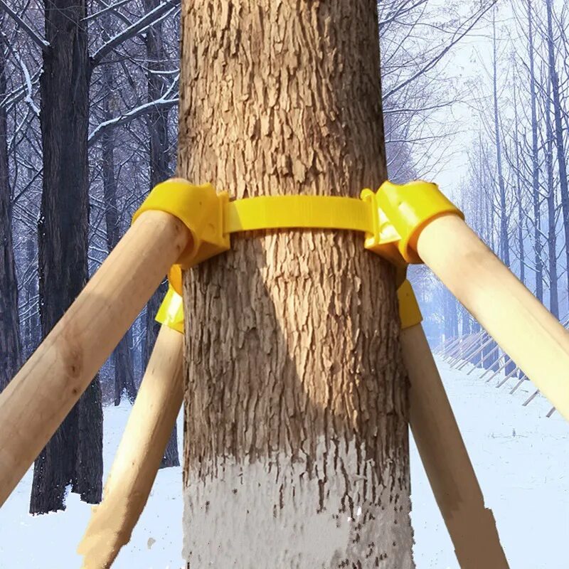 Растяжки для деревьев. Подвязка молодых деревьев. Растяжки для деревьев. Схема посадки хвойных крупномеров. Распорки для деревьев.