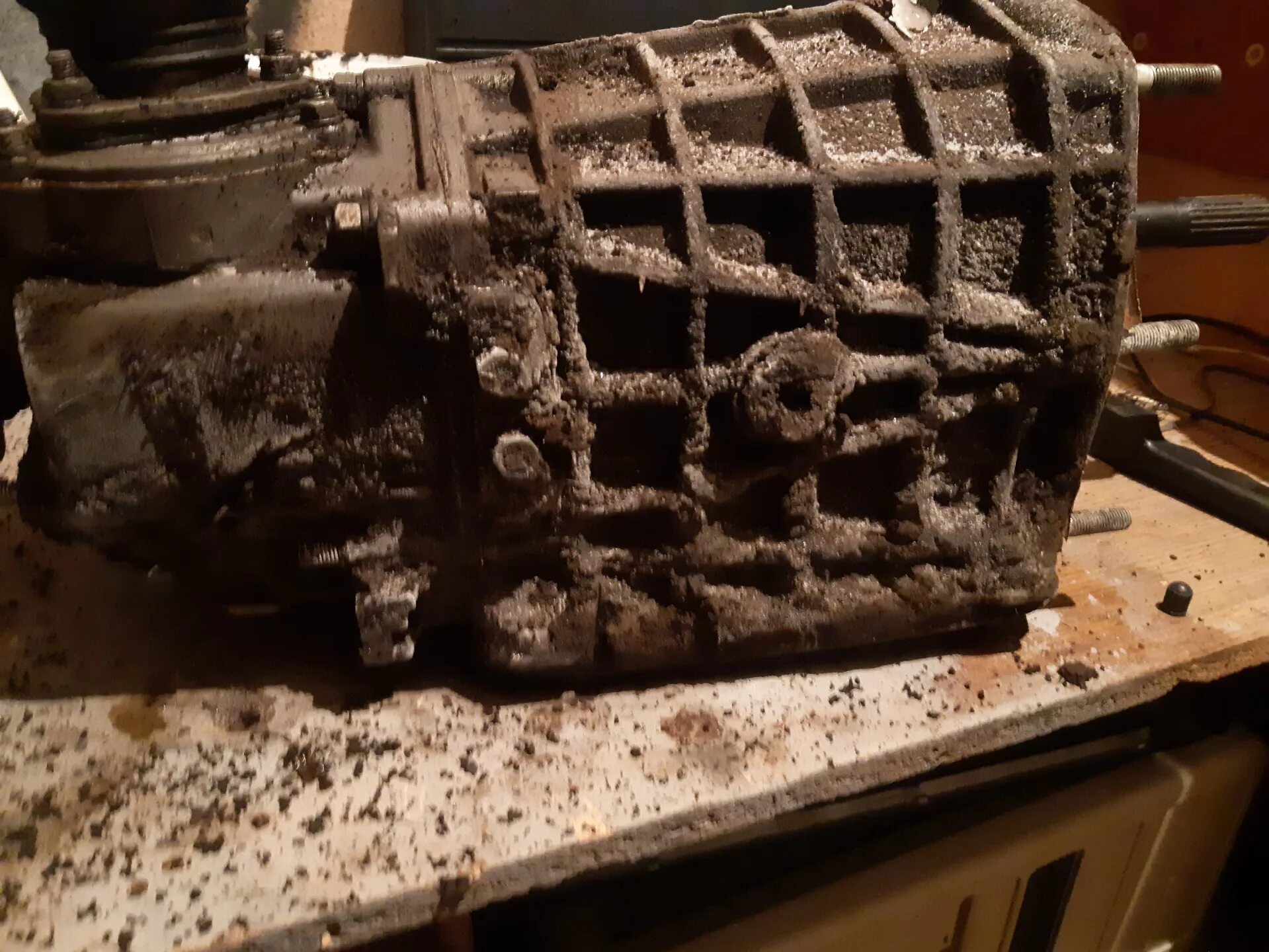 Масло в кпп ваз 2107 5 ступка. Коробка маз 5 ступка. сборка кпп маз 5 ступка. кпп маз 9 ступенчатая. перебор коробки ваз 2107 5 ступка.