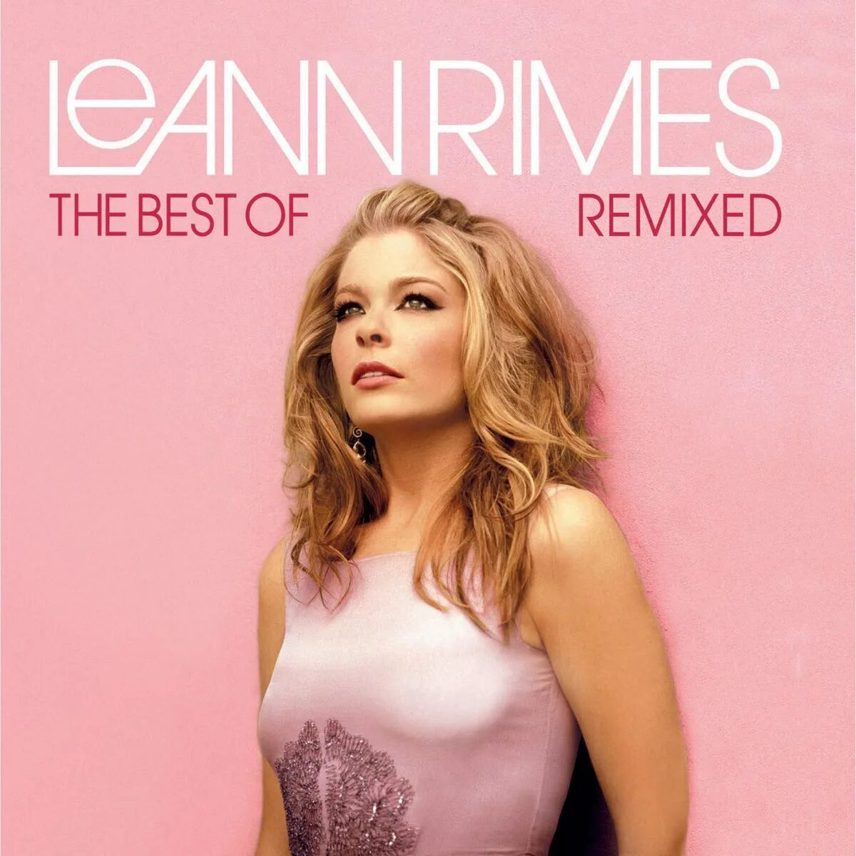 Can t fight the moonlight leann. Leann Rimes обложки с альбомов. Leann Rimes the best ОА обложка. Лиэнн Раймс американская певица. The right kind of wrong.