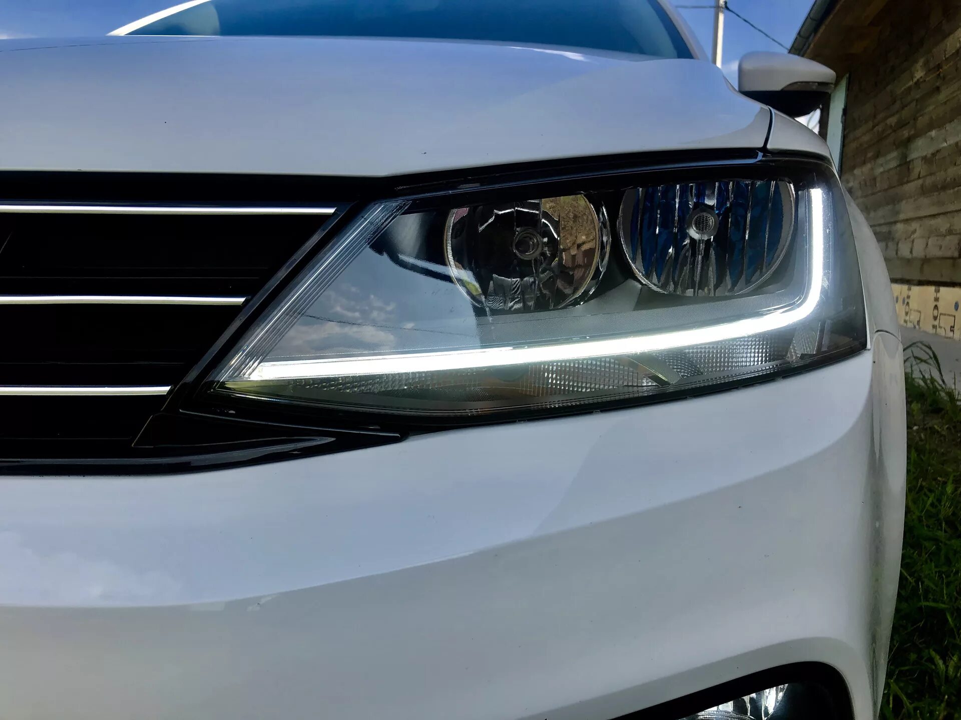 Фара VW Jetta 6. Фары Фольксваген Джетта 6. Диодные фары Джетта 6. Фары Фольксваген Джетта 6 Рестайлинг.