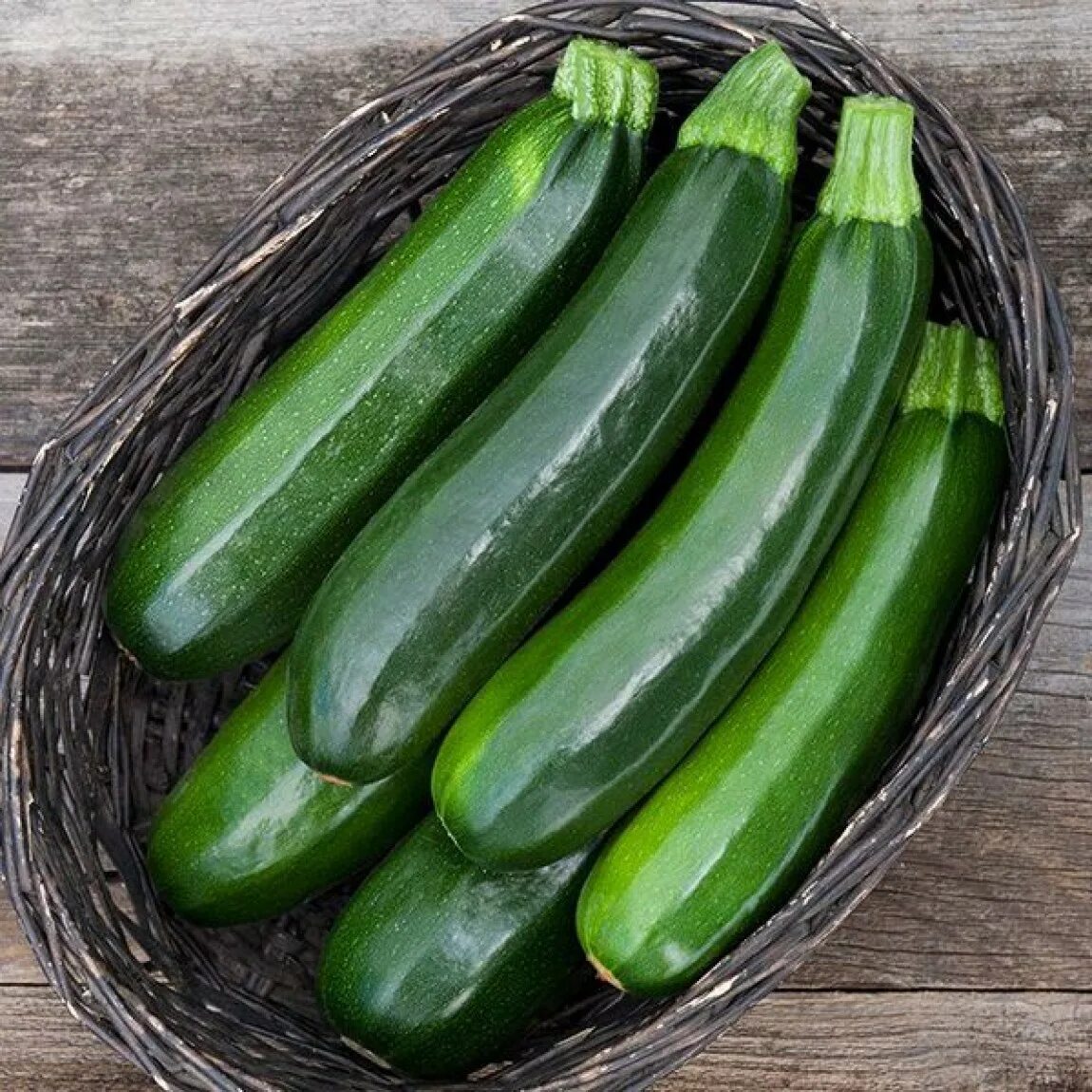 Кабачок цуккини зеленый. Сорт цукини партенон. Кабачок-цуккини тапир. Кабачок один. Кабачок цуккини изумруд.