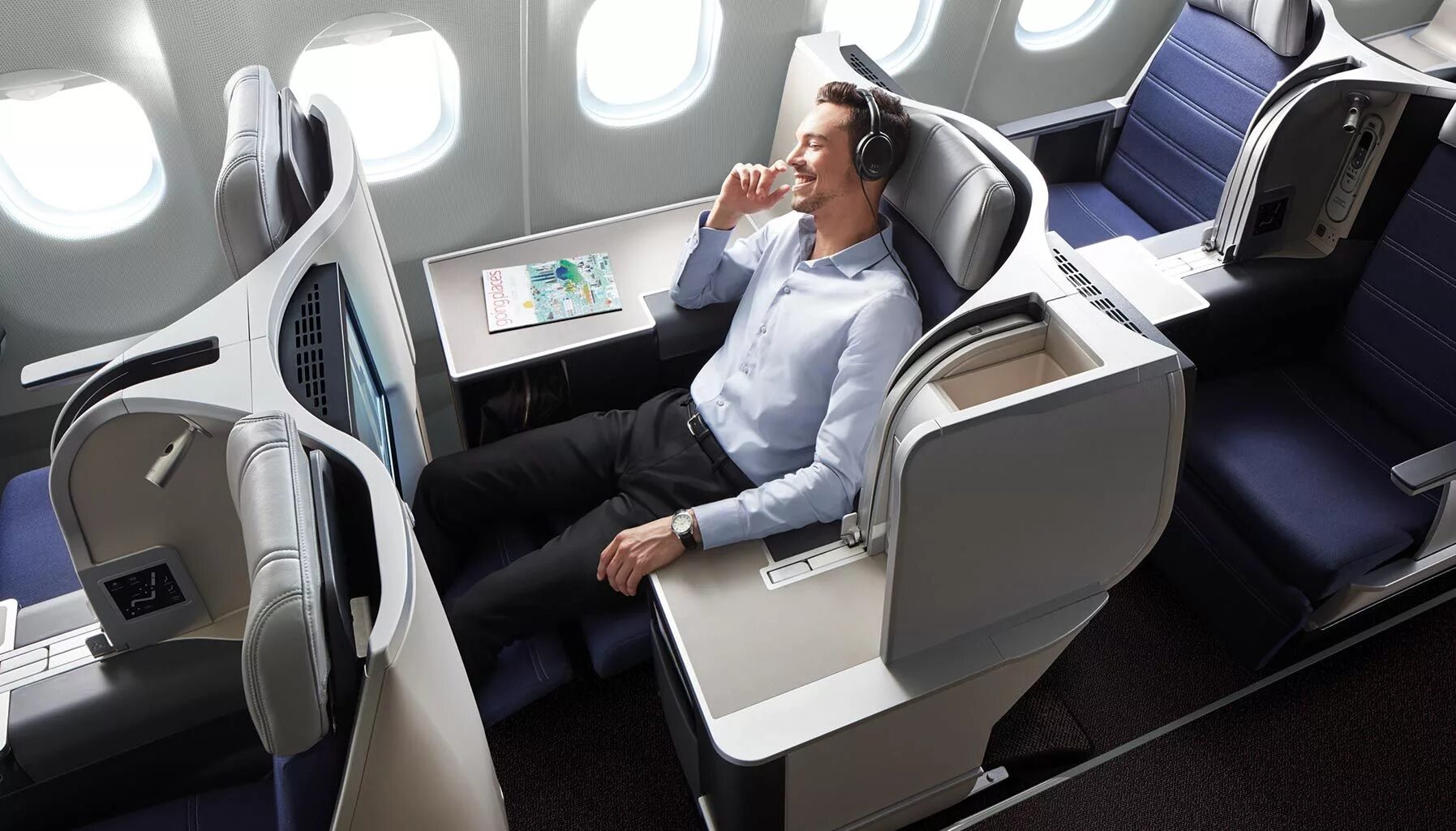 Airbus a350 бизнес класс. Malaysia Airlines Airbus a330 Business class. A350 first class. British Airways Business class Airbus.