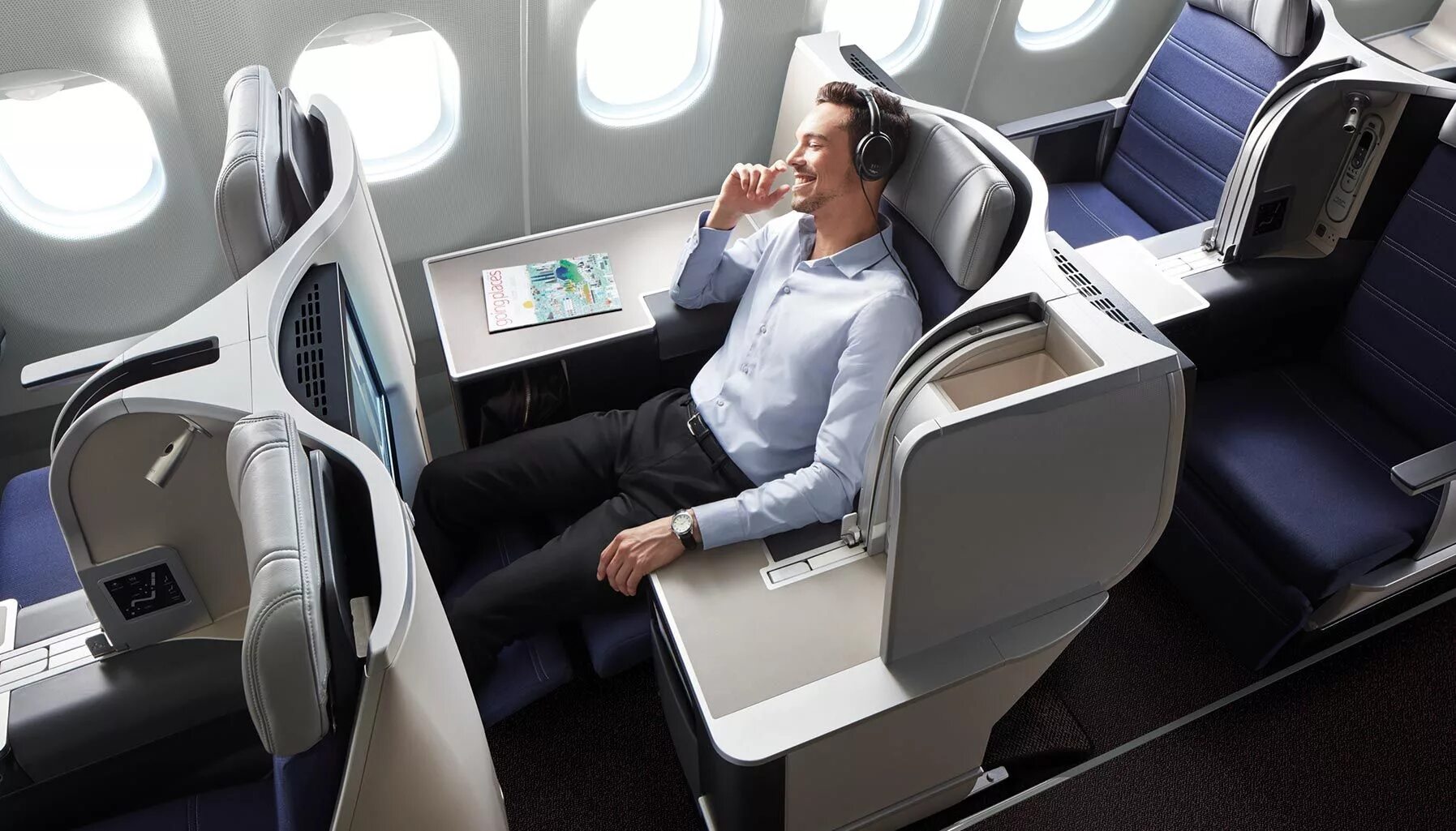 Бизнес класс регистрация. Airbus a350 бизнес класс. Malaysia Airlines Airbus a330 Business class. A350 first class. British Airways Business class Airbus.