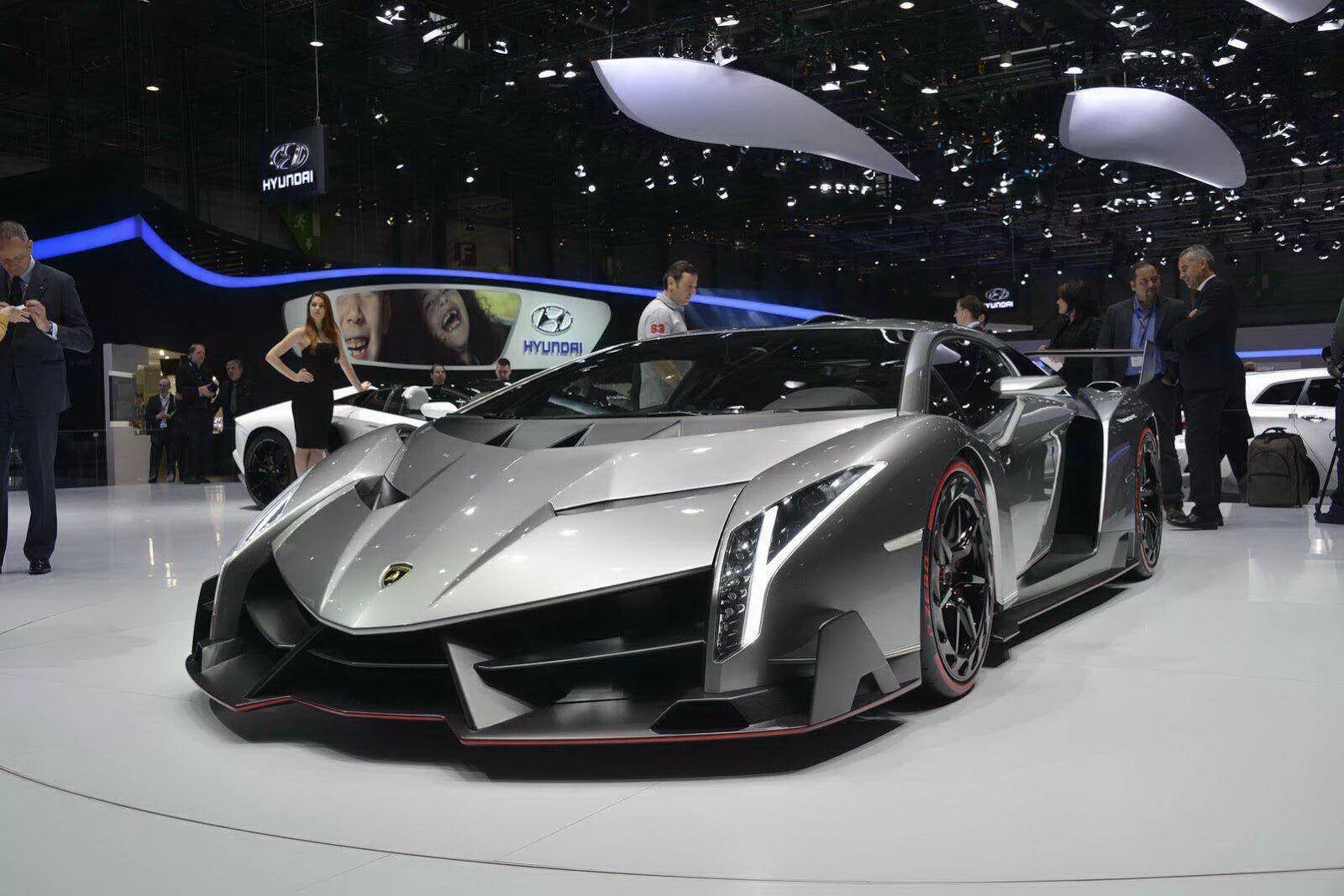 самый посл. гиперкар кёнигсегг регера. самый посл. 2012 hennessey venom gt. Ford gt 2017.