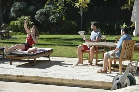 Watch modern family