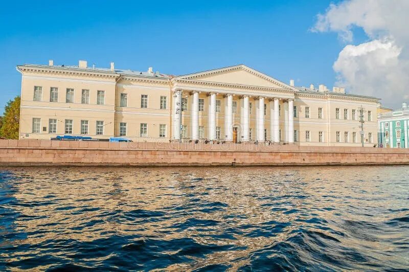 Джакомо кваренги здание академии наук. Петербургская академия фото. Академия наук университетская набережная 5. Петербургская академия наук архитектор. Здание академии наук в санкт-петербурге.