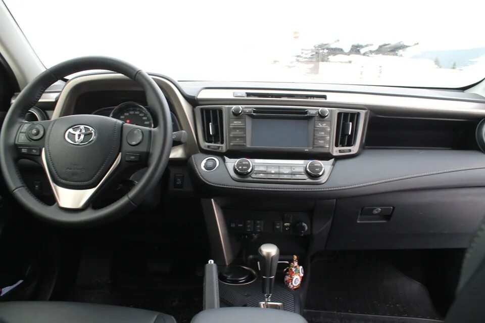 Комплектация Тойота рав 4 2014 г.. Rav4 2014 МКПП. Охранный комплекс Тойота RAV 4 2014. Джили раф4.